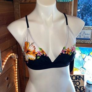Bikini Top swim NWT Beautiful Tropical look adjustable
